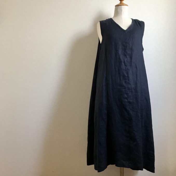 無印の必ずほめられるリネンワンピなどブロガーのお買い物