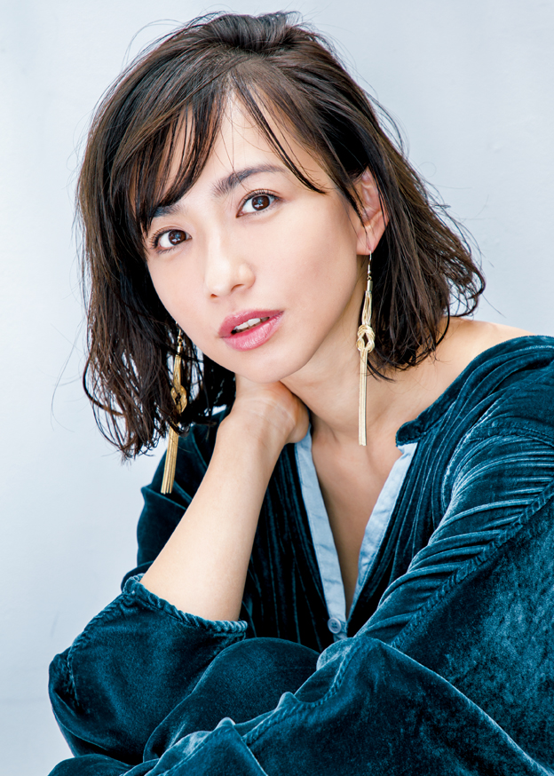 優木まおみさんがロングをばっさり切って ボブ に