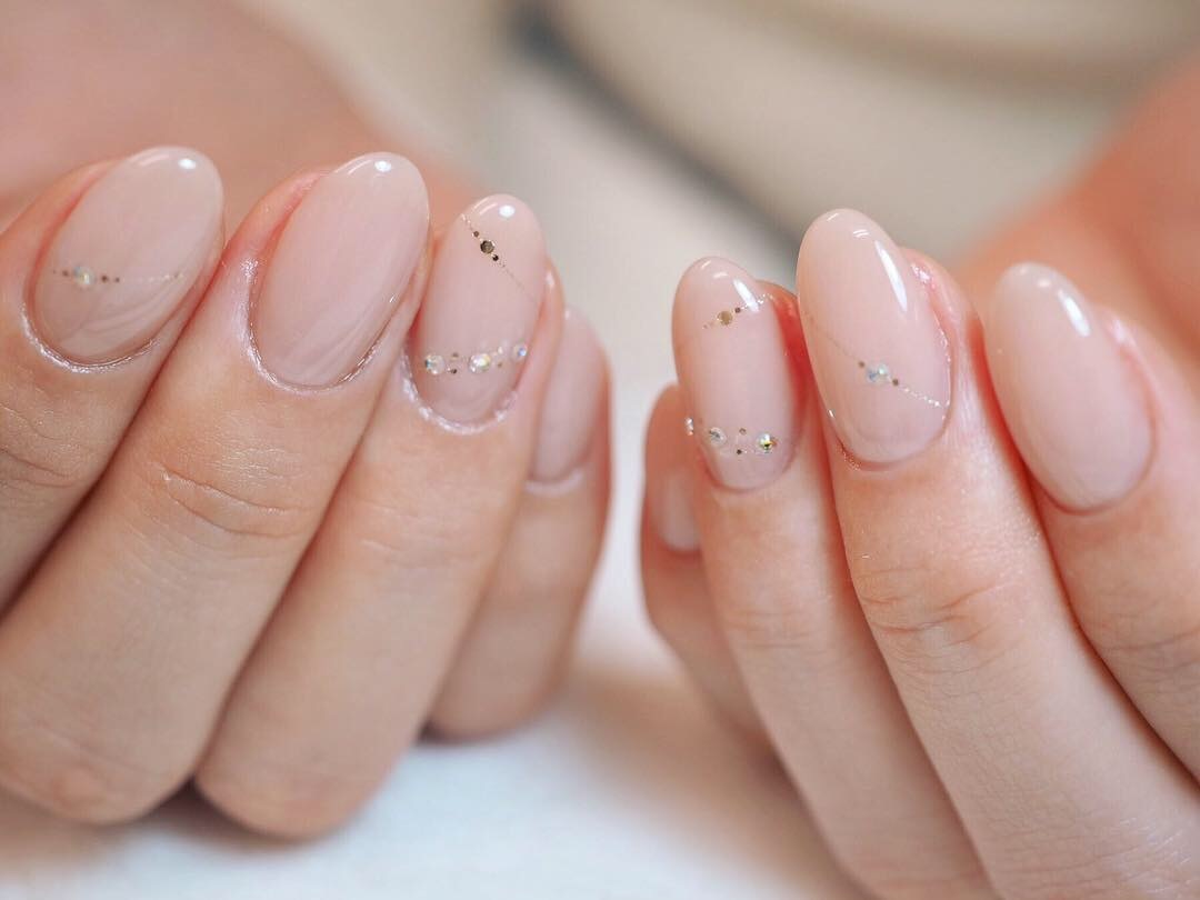 イエベピンク ブルベピンク お気に入りのuniqloコーデと上品ネイル Baila News Line News