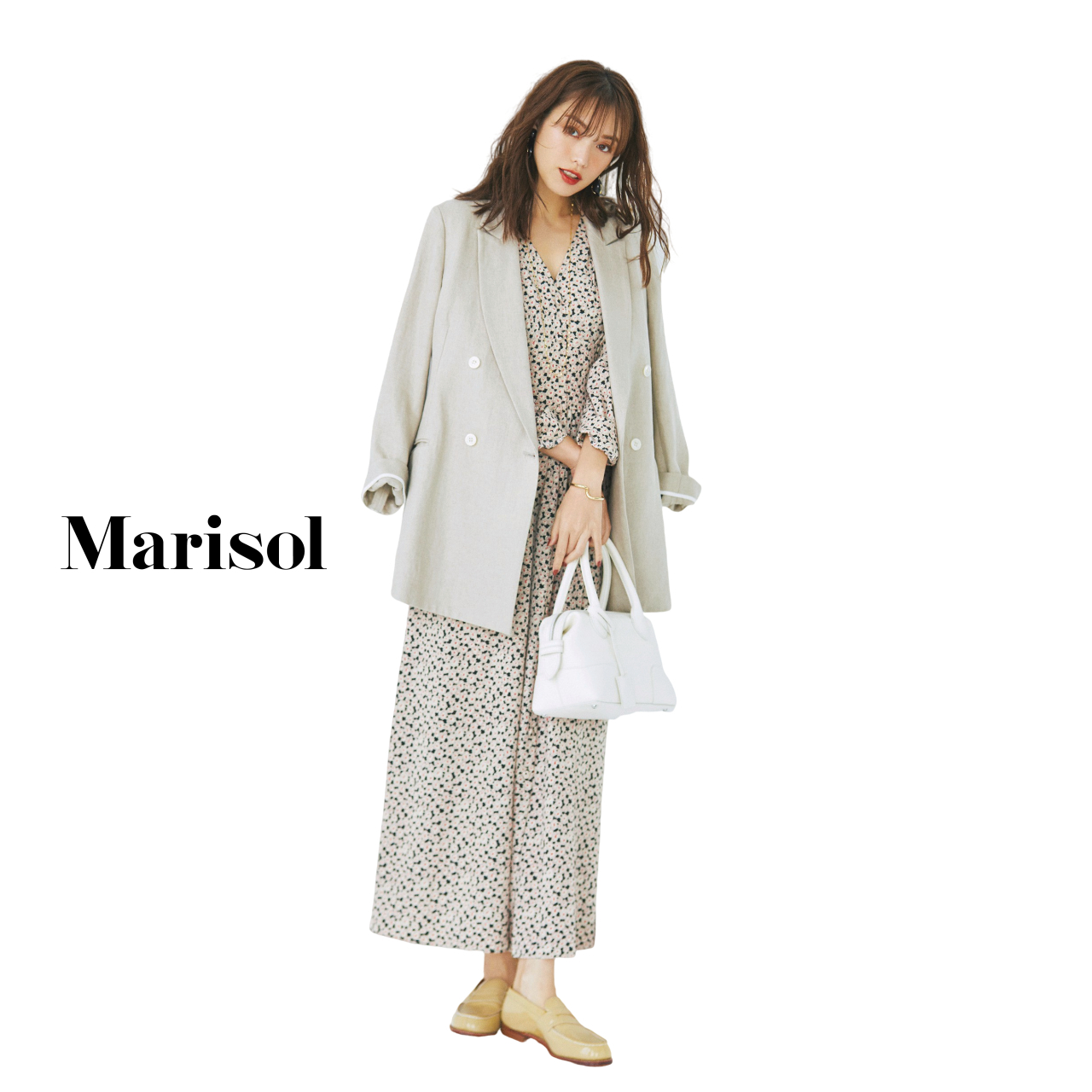 春を呼ぶ小花柄マキシワンピースにロングジャケット が今のバランス