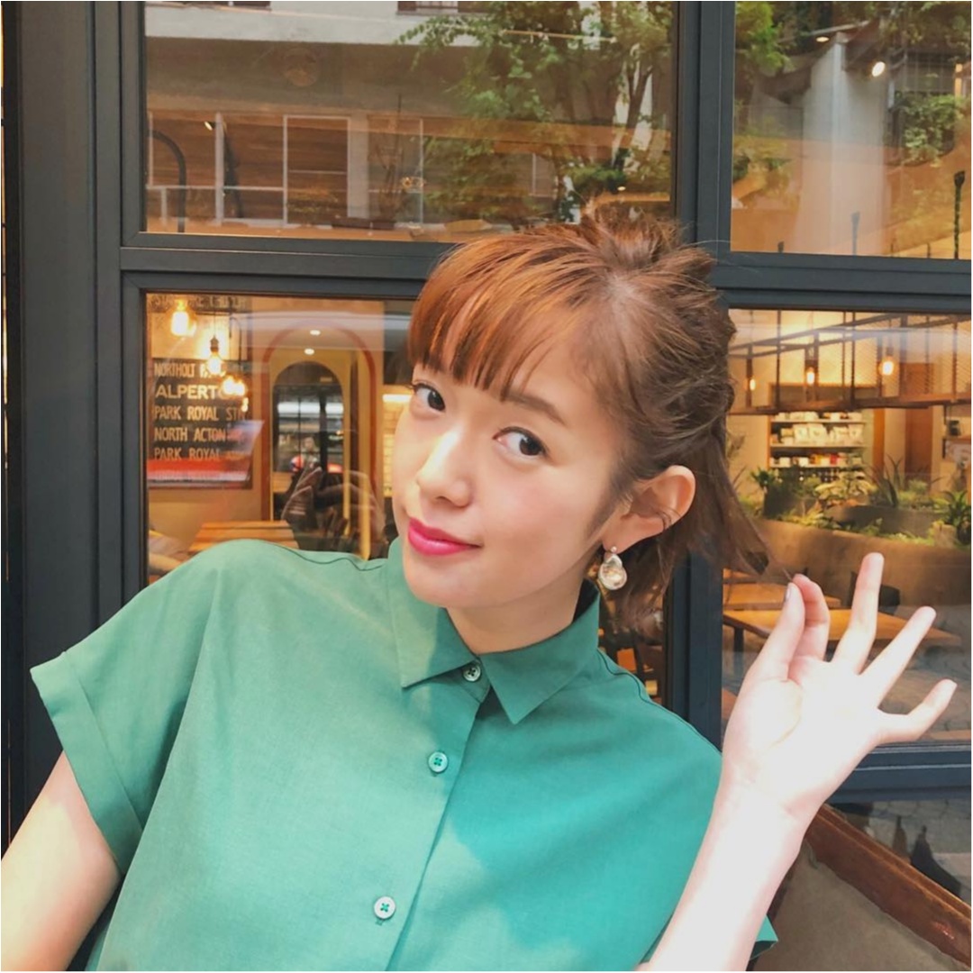 佐藤栞里ちゃんの フェミニンボブ のヘアアレンジ 撮影のオフショット Daily More Line News