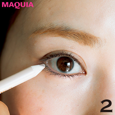 神崎 恵さん直伝 美ボディを叶える 麺棒ゴリゴリ筋膜リリースって Maquiaメイク