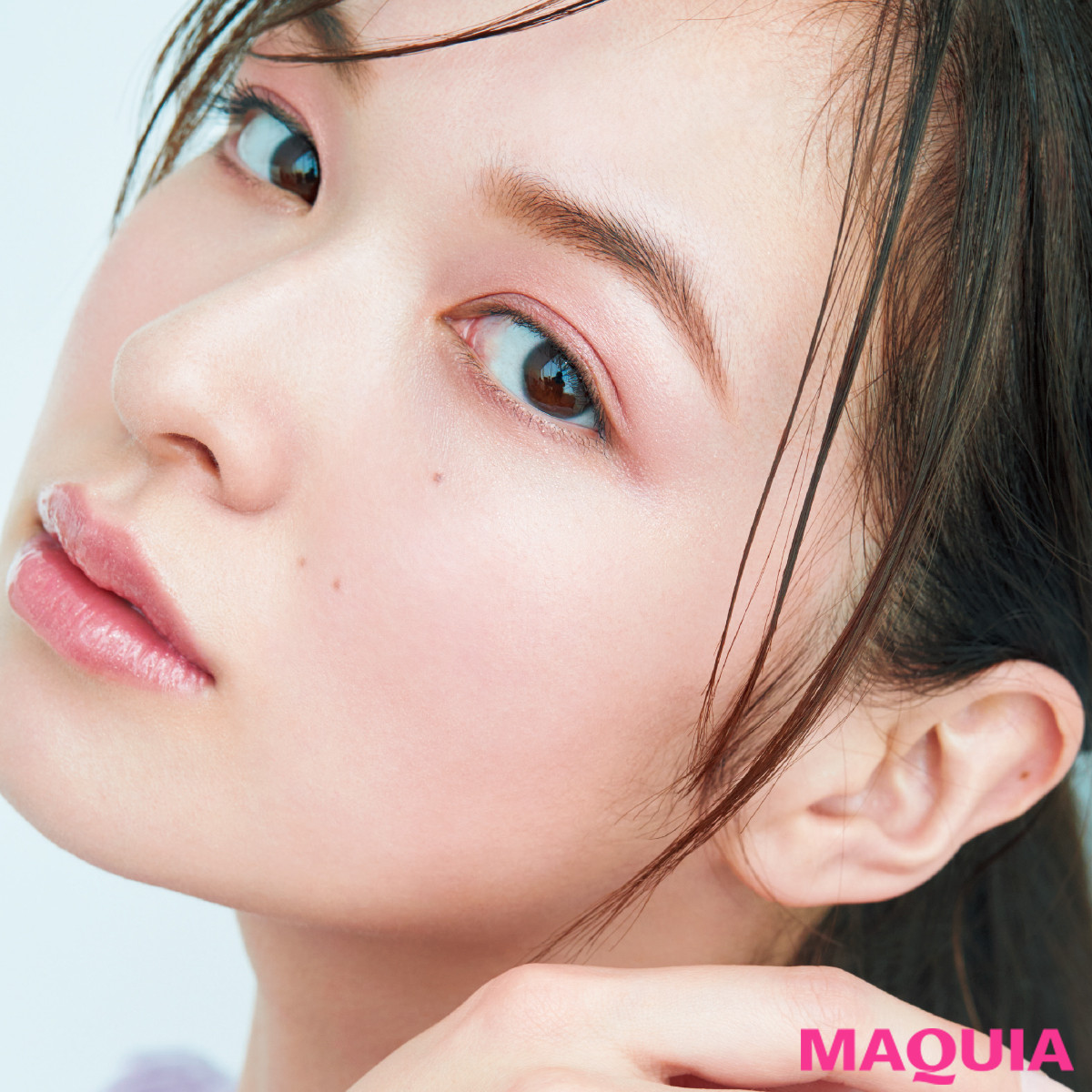 誰でも絶対似合う 色っぽ可愛くなれるピンクアイの作り方 Maquiaメイク Line News 誰でも絶対似合う 色っぽ可愛くなれるピンクアイの作り方 Maquiaメイク Line News