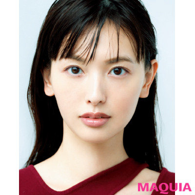 まずは顔立ちをセルフチェック 4タイプ別 秋新色メイクで魅力倍増 Maquiaメイク Line News