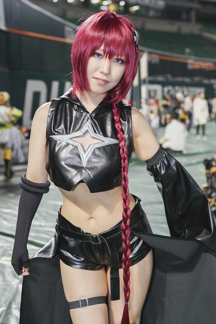 人気美女レイヤーを激写 九州最大規模 Comic City 福岡47 に潜入 ウォーカープラス Line News