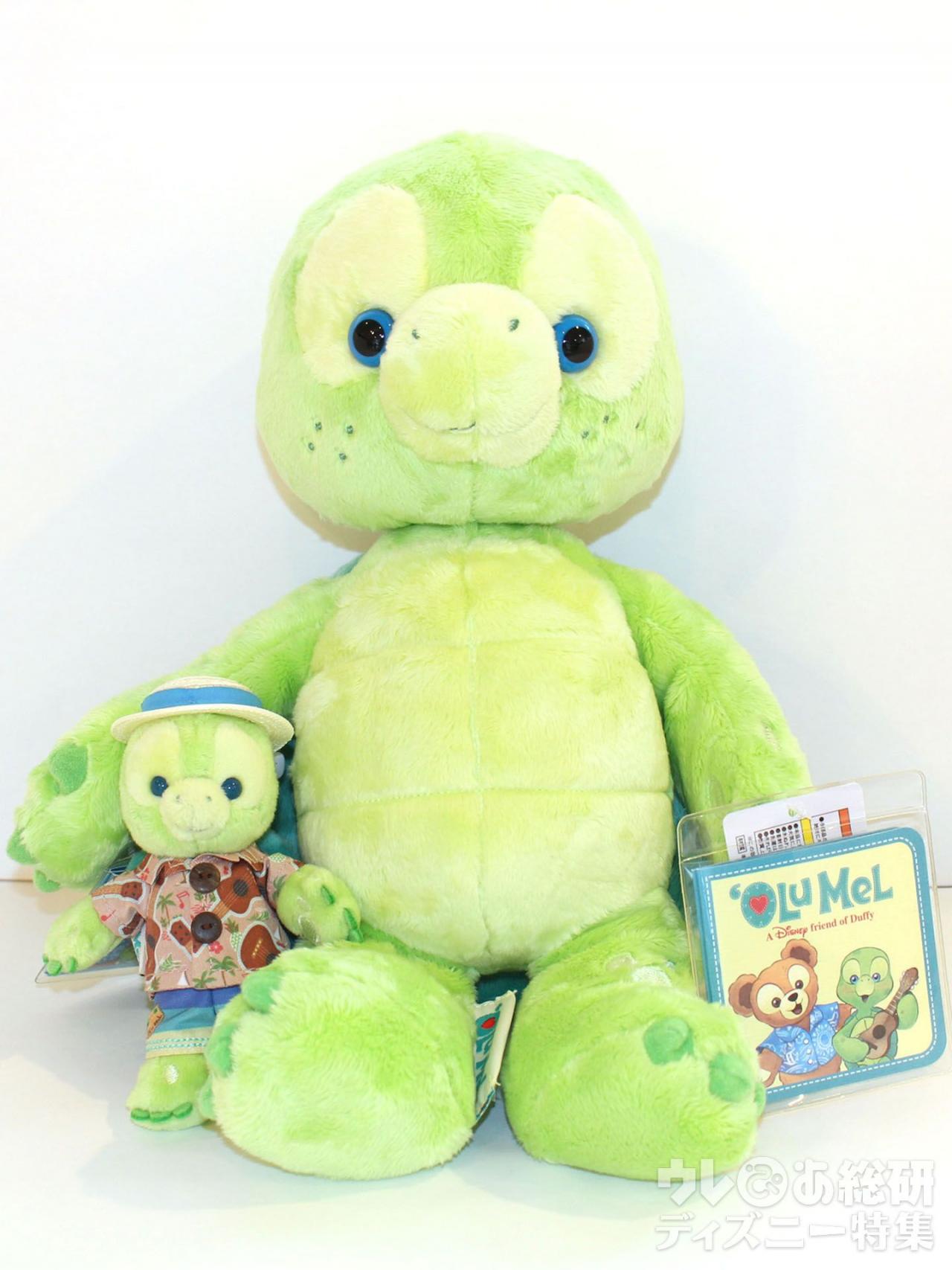 Sale 61 Off オル メル ぬいぐるみバッジ オルメル ダッフィー フレンズ 夏 東京ディズニーシー限定 お土産 カメの男の子 Olu Mel ウクレレ デザイン D Materialworldblog Com