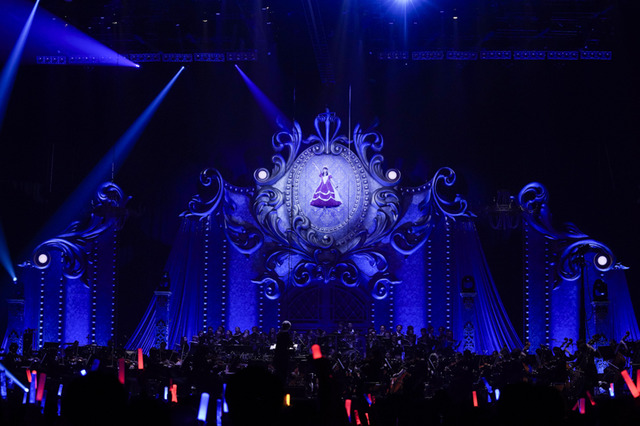 水樹奈々 6年振りオーケストラライブに2日間38 000人を動員 Day2レポート アニメ アニメ 水樹奈々 6年振りオーケストラライブに2日間38 000人を動員 Day2レポート アニメ アニメ