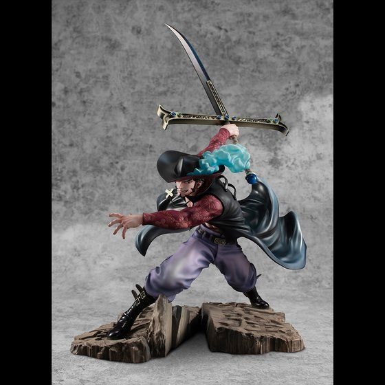 ワンピース このおれを越えてみよ ロロノア 鷹の目 ミホークのフィギュアが登場 アニメ アニメ Line News