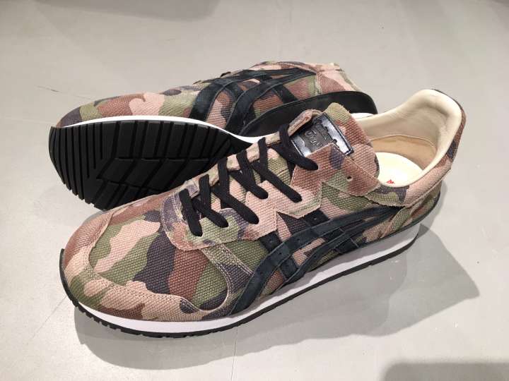アシックスタイガー「 NIPPON MADE」シリーズ 迷彩スニーカー