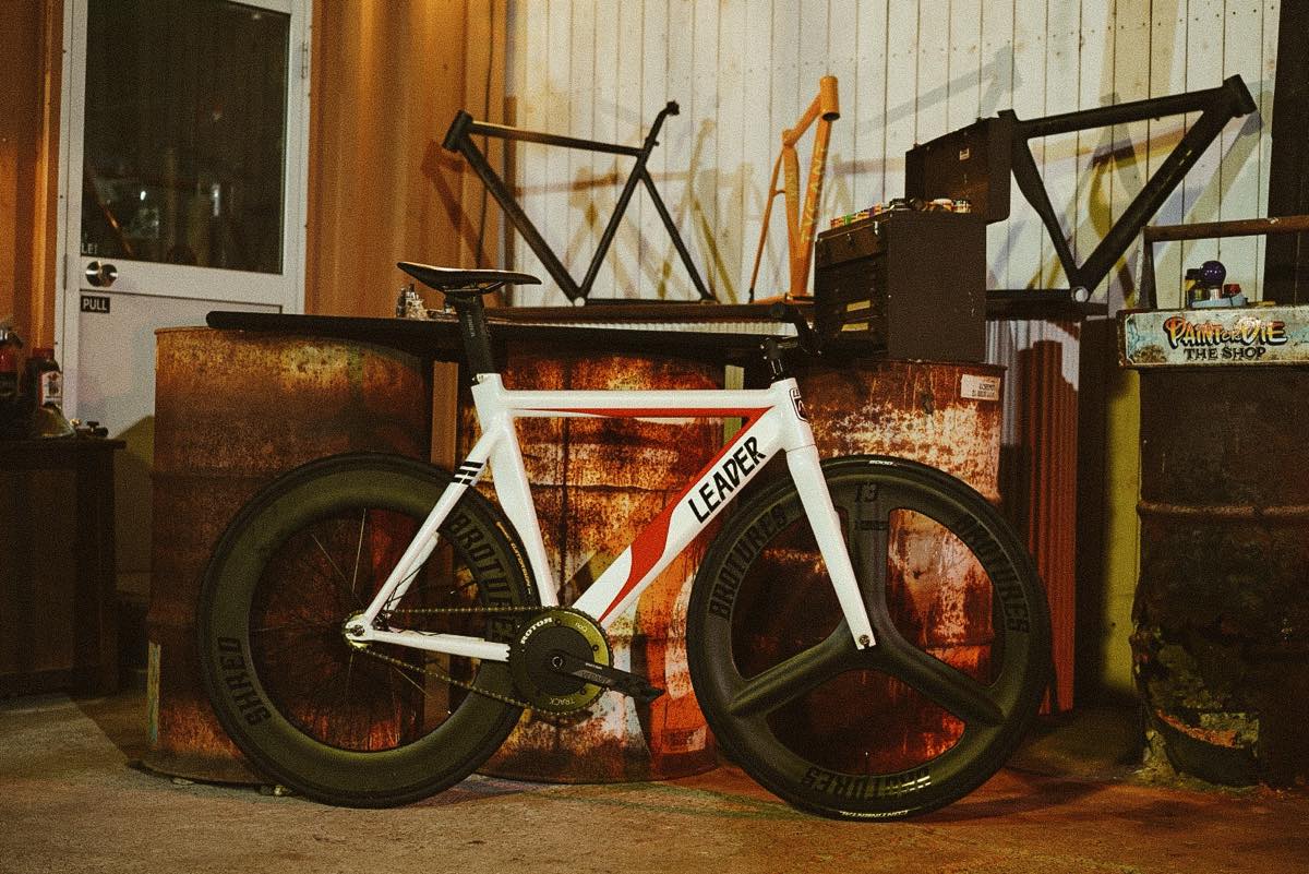 LEADER BIKE 735 TR リーダー バイク フレーム セット ピスト LEADER BIKE 735 TR リーダー バイク フレーム セット ピスト