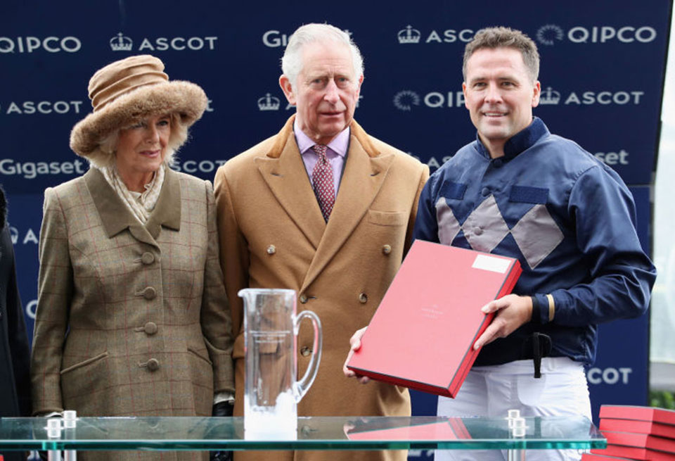 元イングランド代表のマイケル オーウェンが騎手デビュー