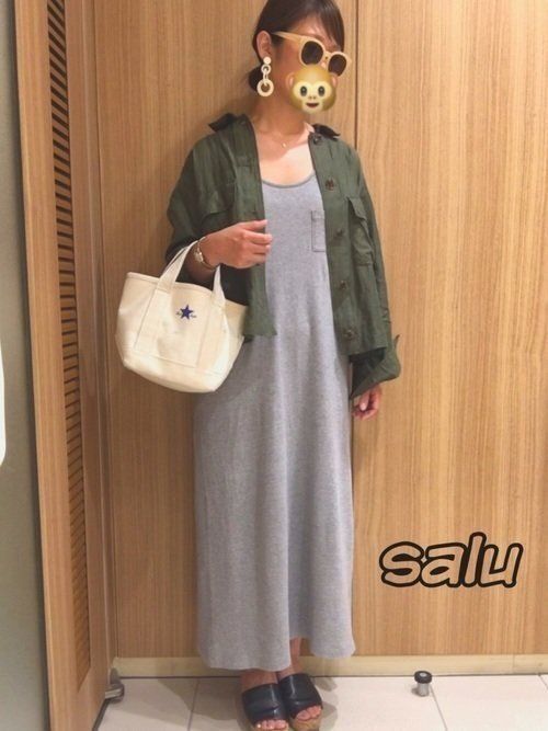 40代こそ ユニクロguのスリットワンピースコーデ 40代こそ ユニクロguのスリットワンピースコーデ