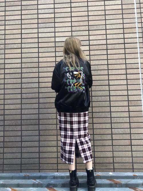 40代にもハマる 大人のおすすめスカジャンコーデ30選 サンキュ Line News