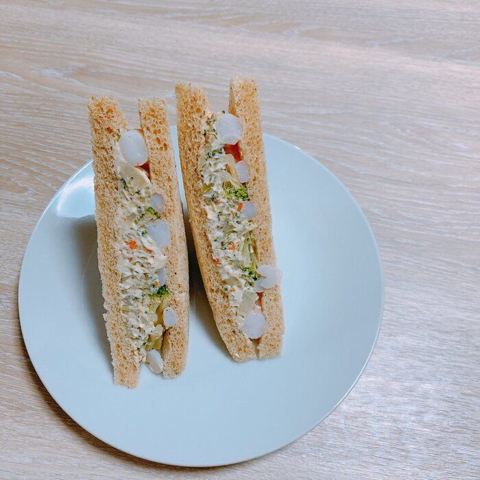 セブンイレブン 大人気 エビのサンド がリニューアル カロリーも糖質も大幅ダウン サンキュ Line News