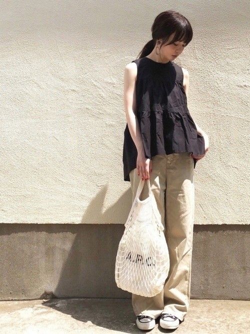 40代 ウエストイン しなくても スッキリ見えるコーデ サンキュ