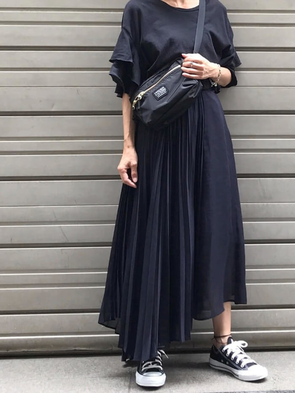 黒のロングスカートでオールシーズン大人見せ お手本コーデ21選 Mine 黒のロングスカートでオールシーズン大人見せ お手本コーデ21選 Mine