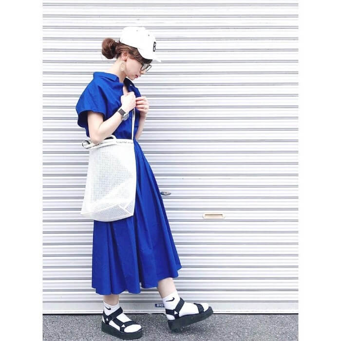 白靴下は子どもっぽい コーデ次第で大人かわいく履ける