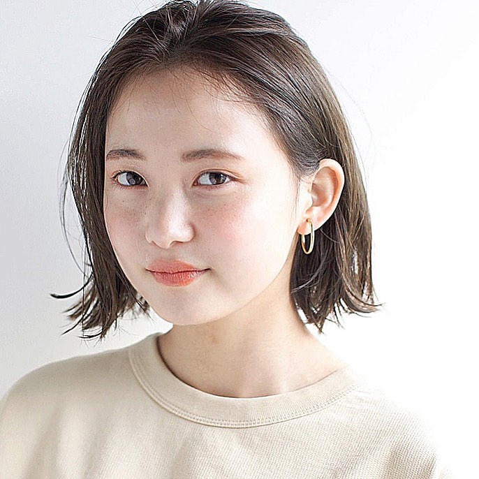 ボブ 前髪なし は丸顔にも面長にも似合う 知的で色っぽい魅力的なボブヘアカタログ