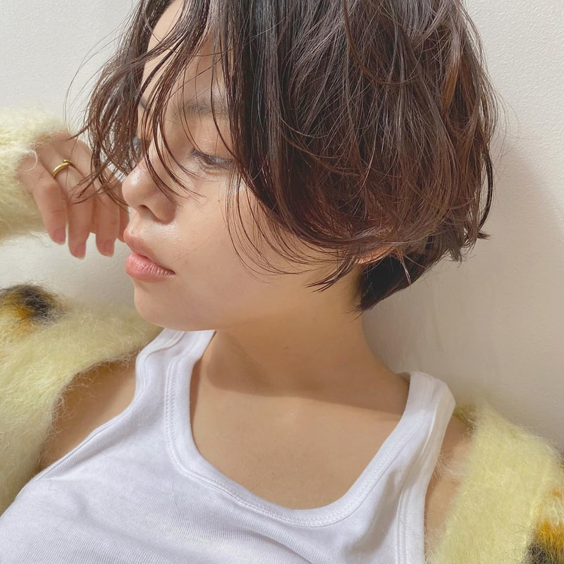 ベリーショート パーマ くるくるにする ふわふわにする 前髪なしからセット方法まで紹介します