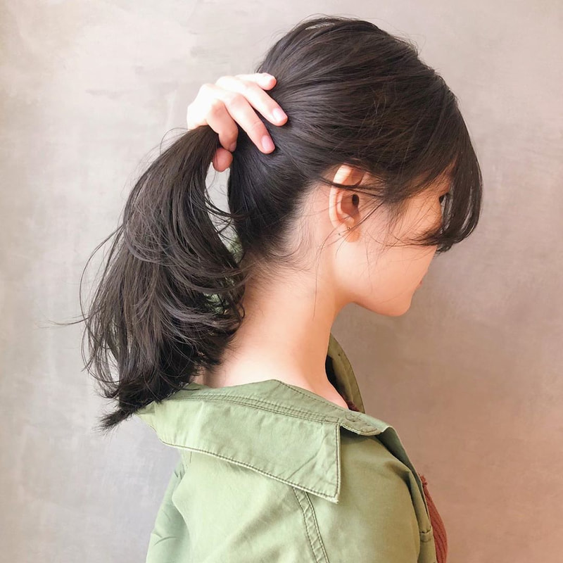 おばさんにならない ひとつ結び はアレンジで仕事もデートもオシャレに Mine おばさんにならない ひとつ結び はアレンジで仕事もデートもオシャレに Mine