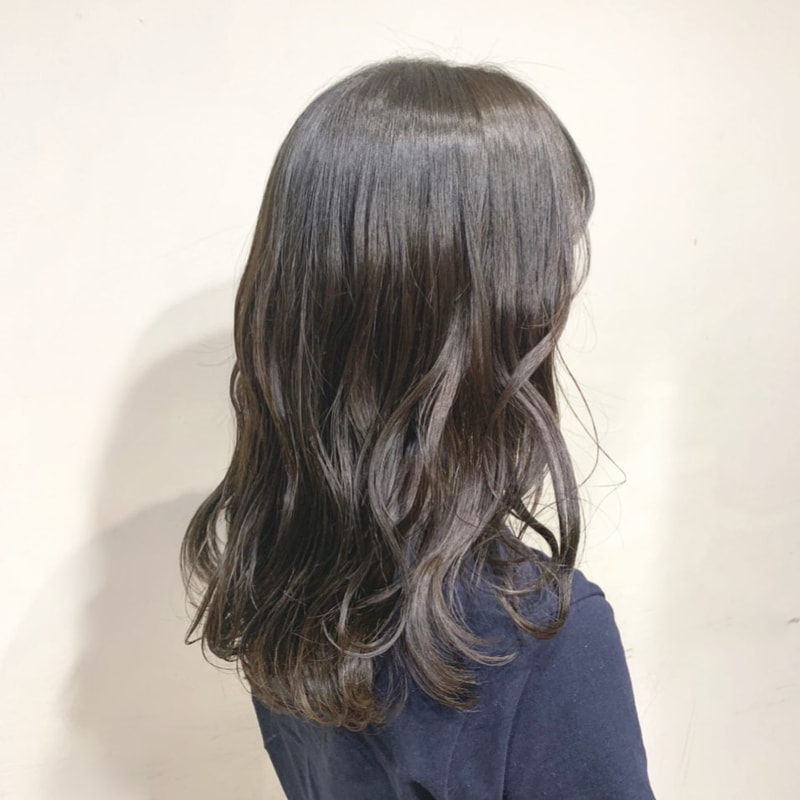 その髪色 似合ってる ヘアカラー診断 で自分に合う髪色を知ろう Mine