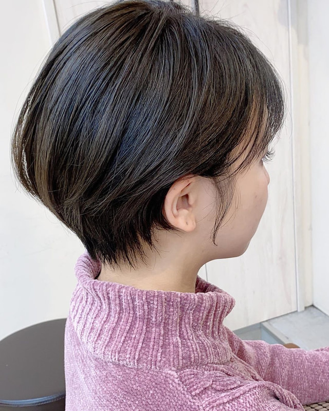 黒髪マッシュ女子が急増中 おしゃれ上級者になれるスタイル集 ショート ボブ Mine 黒髪マッシュ女子が急増中 おしゃれ上級者になれるスタイル集 ショート ボブ Mine