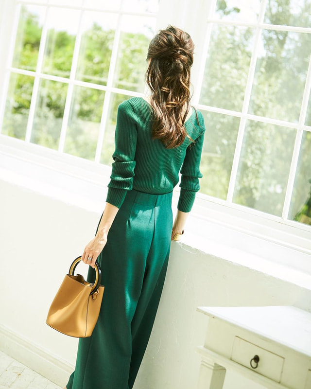 目指せ 後ろ姿美人 後ろ姿も美しく魅せるための 4つのポイント とお手本コーデを大公開 Mine