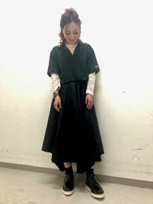 ポロシャツコーデを6つのスタイルで楽しむ レディース23選 Mine Line News