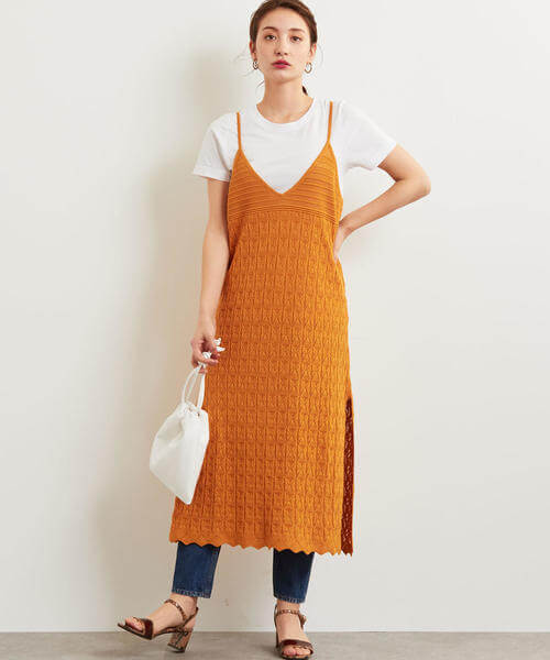 視線集中 オレンジワンピースコーデ Not派手 大人の着こなし23選 Mine Line News