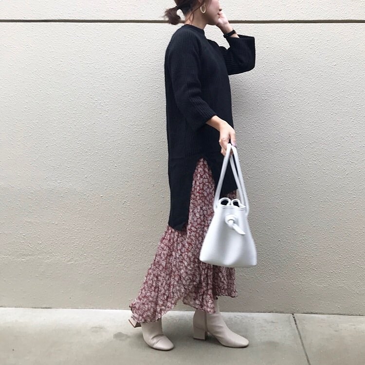 私の花柄スカートコーデ もしかしてダサい 2つのコツで見違える 大人コーデ28選 Mine Line News