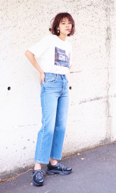 比べてみました】スニーカー派が合わせるべき“今っぽストレート”大発表 ...