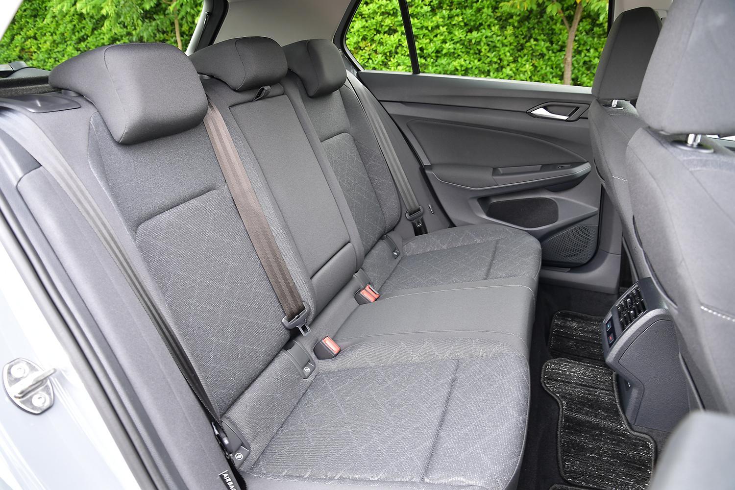 素朴なギモン なぜ日本のパトカーにはトヨタ クラウンが多いのか Web Cartop Line News