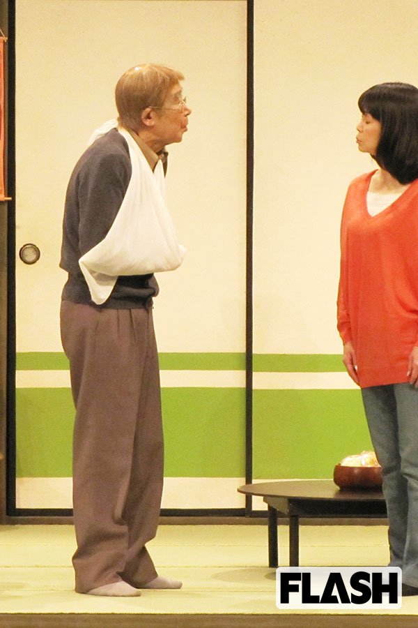 吉本新喜劇 人気ギャグランキング9 4位 写真つき Smartflash Line News