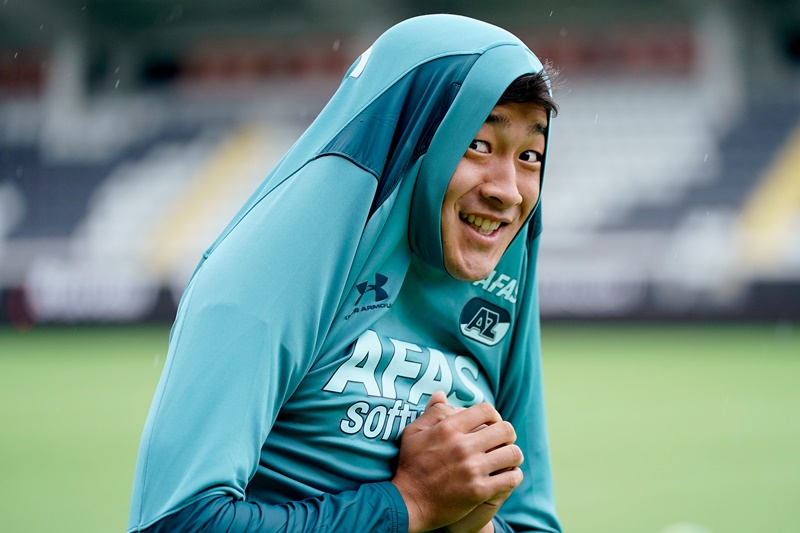 AZ 菅原由勢 オランダ エールディビジ　公式試合球 AZ 菅原由勢 オランダ エールディビジ 公式試合球（AZが劇的逆転