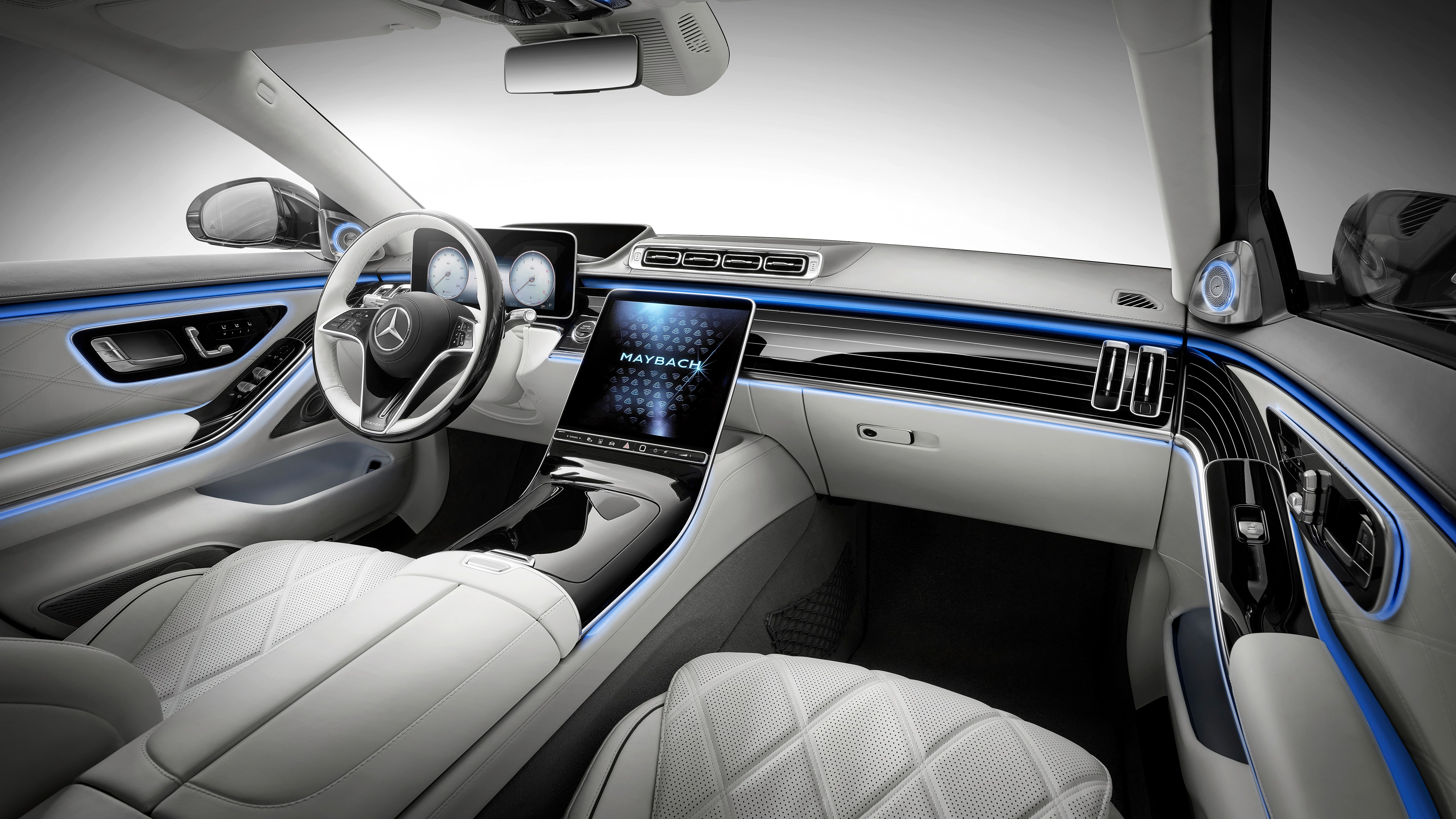 Maybach 223 салон