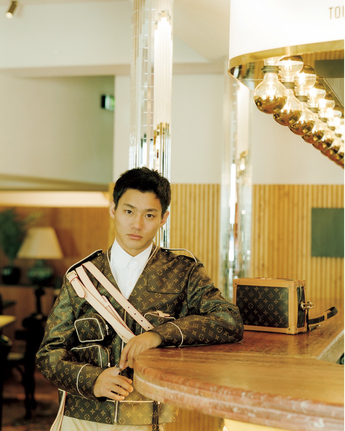 BURTON ak ベイカーライトダウン 野村周平着用