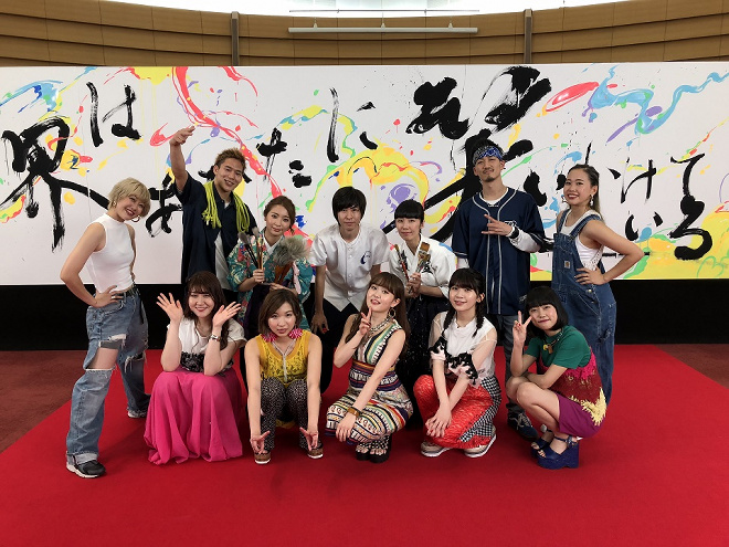 リトグリ 伊藤美誠選手はじめ様々なヒーロー達とmv共演 Barks Line News