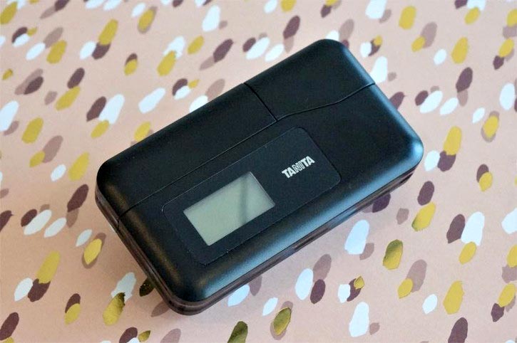 タニタ においチェッカー ES-100 ★C-60 タニタ、気になる体のにおいをセルフチェックできる「におい
