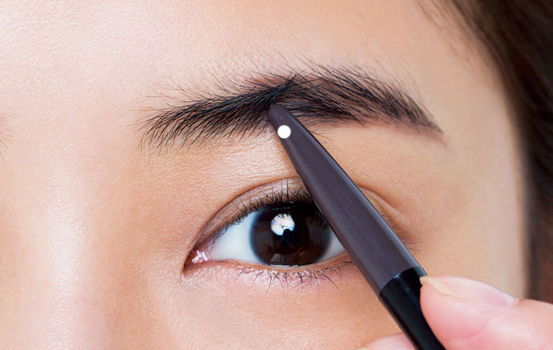 アイブロウ13選 30代40代向けパウダー ペンシルアイブロウでつくる大人美眉 Domani Line News