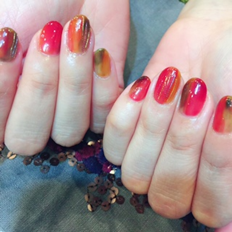 19年旬の秋ネイル ボルドーやモカ カーキなどセルフでできるデザイン集 Domani Line News