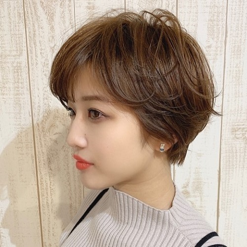 年春の流行りの髪型が集結 ショート ボブ セミロングのトレンドを今すぐチェックして Oggi Line News