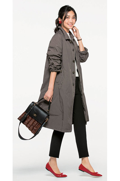 トレンチコートコーデ25選 レディース きれいめ メンズっぽい着こなしなどトレンチコートコーデのまとめ Oggi Line News トレンチコートコーデ25選 レディース きれいめ メンズっぽい着こなしなどトレンチコートコーデのまとめ Oggi Line News