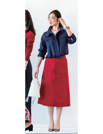 ブルゾンコーデ選 レディース 黒 グレー ネイビー ベージュのカラー別ブルゾンファッションをご紹介 Oggi