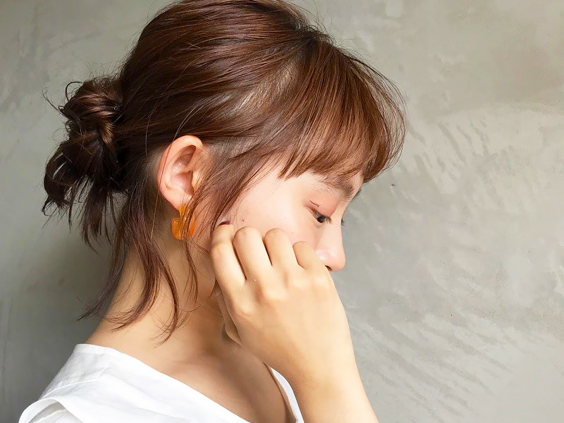 髪のうねり 伸ばしかけ をおしゃれに乗り切る おだんご ハーフアップ 髪のプロ直伝 お仕事ヘアアレンジ Oggi Line News