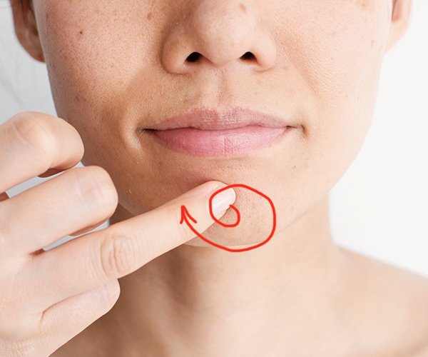 黒ずみ毛穴をなかったことに 毛穴レス肌を作るベースメイク術を人気h Mが指南