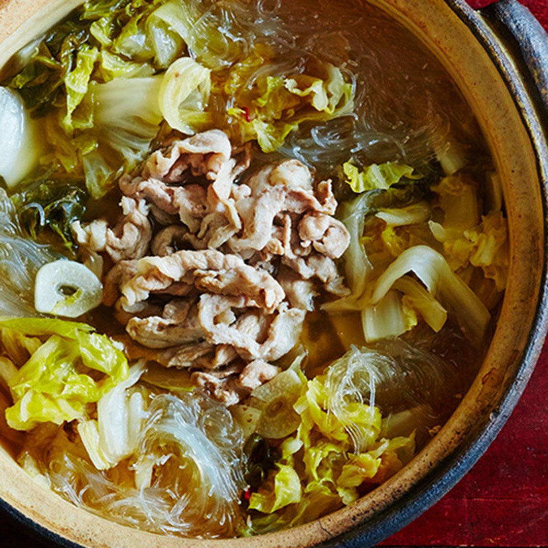 深夜食堂 の インスタ映え メニューを紹介 豚と発酵白菜の鍋 レシピ大公開 美的news