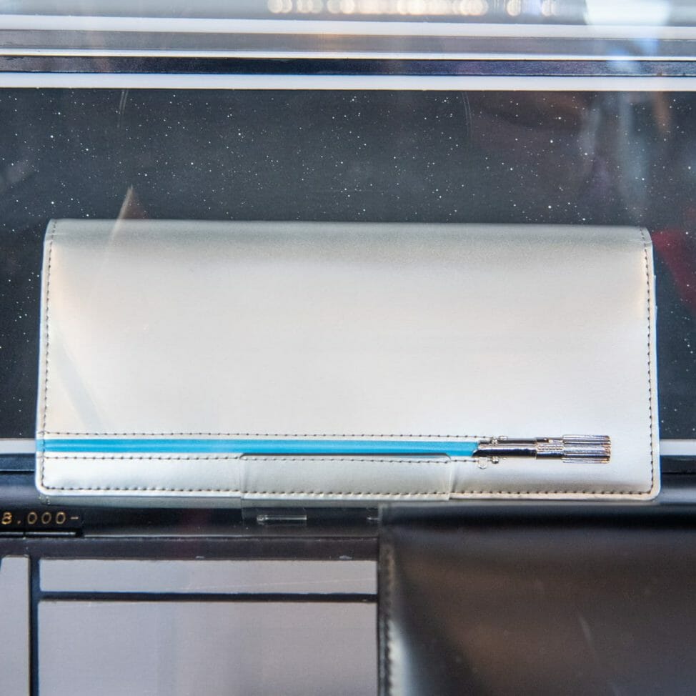 スター ウォーズモチーフも 東京ディズニーランド スター ツアーズ ザ アドベンチャーズ コンティニュー グッズ お土産 Dtimes Line News