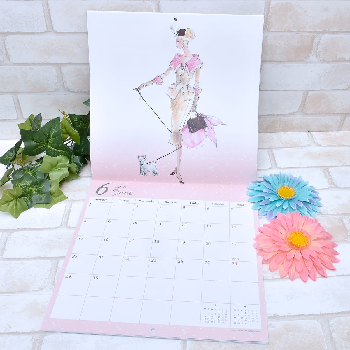 きらびやかなドレススタイル サンスター文具 バービー 年版 手帳 カレンダー Dtimes Line News