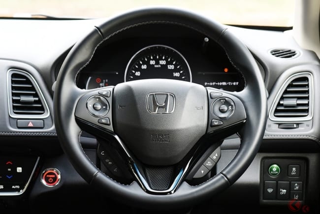 多すぎ 最近のハンドルにスイッチがたくさん付いてる理由