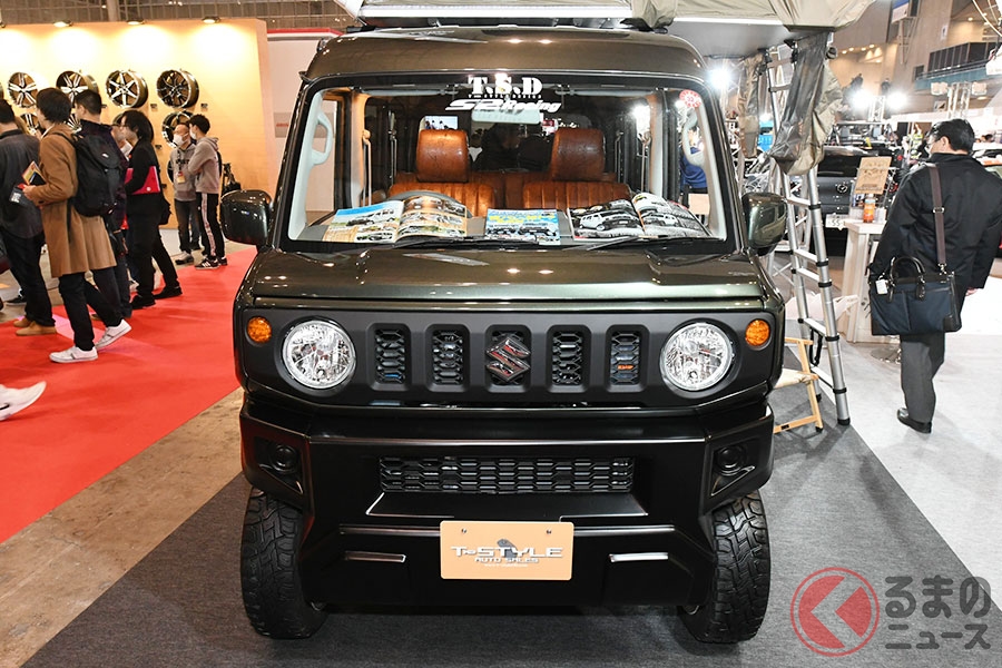 トヨタ クラウン のドア音が気になる 凄い男が販売店に現れた漫画 ドアの男